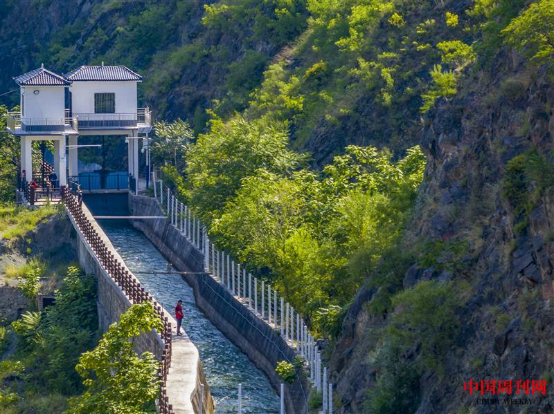 總干渠長(zhǎng)橋分水樞紐.jpg